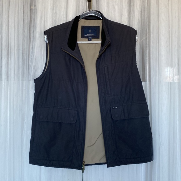 Women’s “Façonnable” lightweight dark blue vest! Outdoor activities! Walking M - Picture 15 of 17